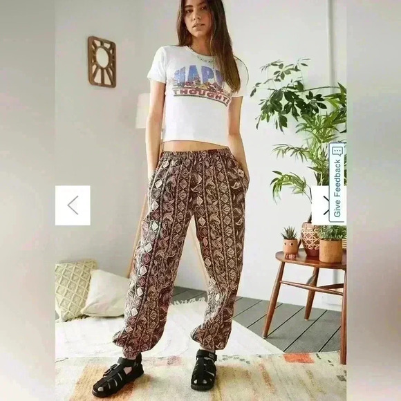Urban outfitters Eva Abstract Print Cotton Trousers size M - Picture 1 of 5